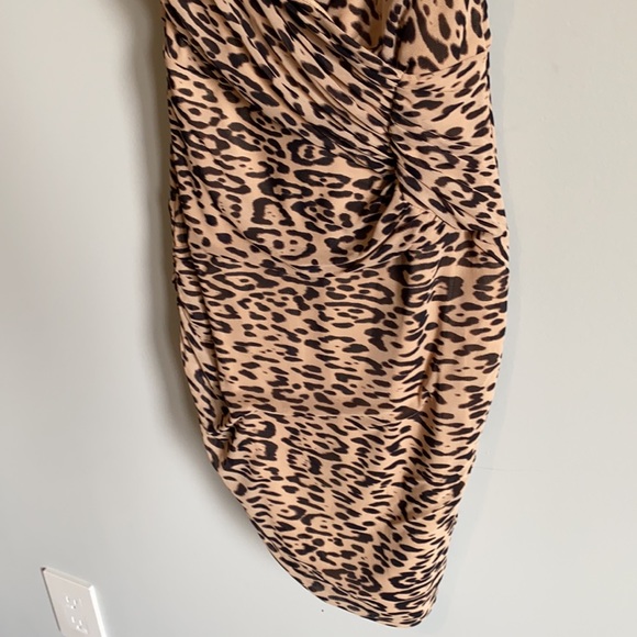 Guess Dress- XS - Picture 3 of 4